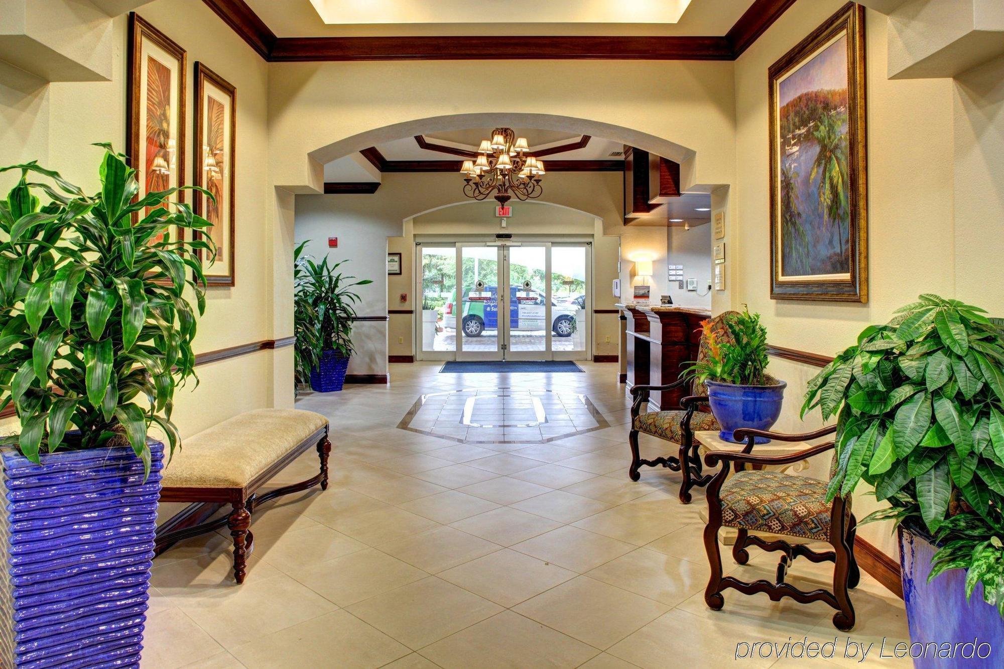 Holiday Inn Express & Suites Miami Kendall By Ihg Country Walk Buitenkant foto