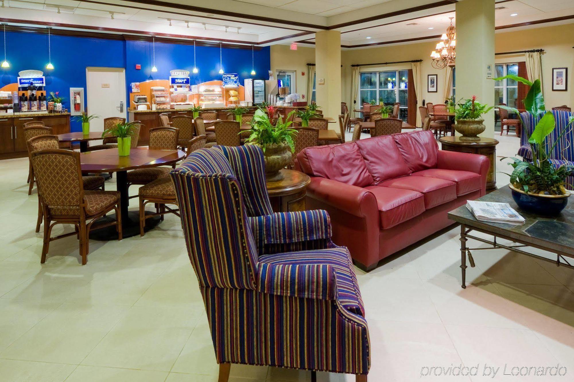 Holiday Inn Express & Suites Miami Kendall By Ihg Country Walk Buitenkant foto
